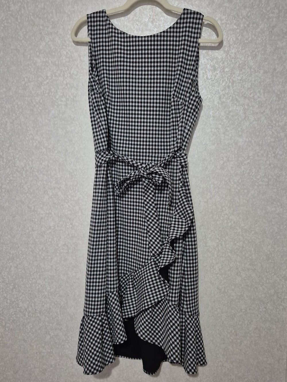 Calvin Klein Black and White Belted Gingham Ruffle Hem Midi Dress..Size:12 - Picture 2 of 11